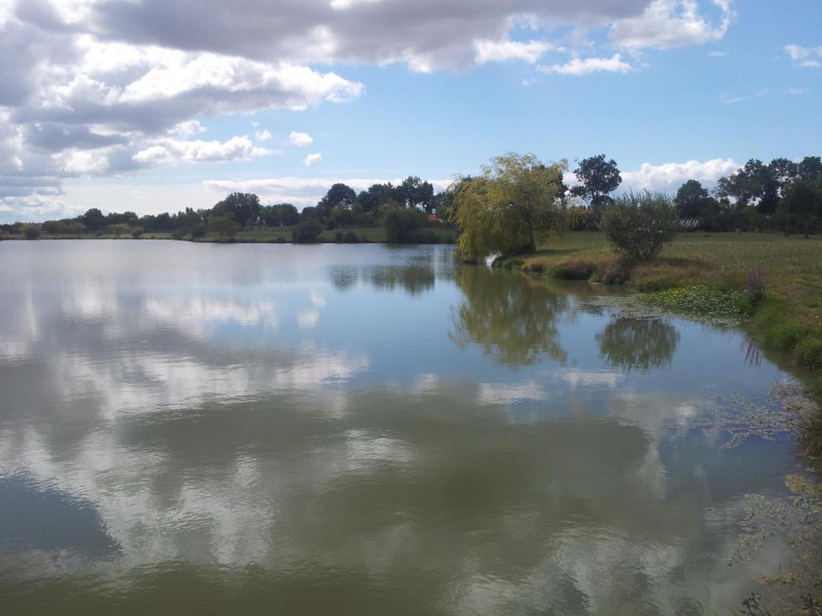 Camping Du Lac De Saujon Kültér fotó